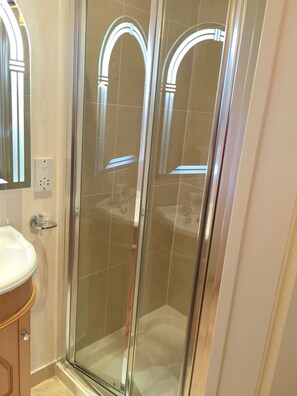 Hair dryer, towels - Appin House - Guest House (Edinburgh)