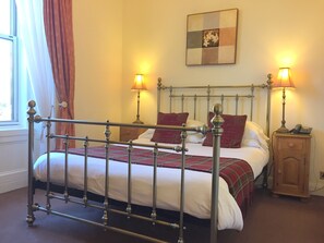 Double En-suite | Iron/ironing board, free WiFi