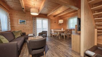 Hypo-allergenic bedding, in-room safe, cots/infant beds, free WiFi