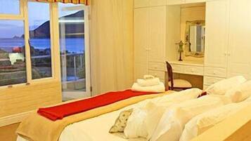 客房內保險箱、熨斗/熨衣板、免費搖籃/嬰兒床、折疊床/加床