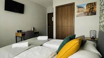 Habitación doble, baño privado | Sábanas italianas Frette y ropa de cama de alta calidad