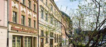 Boogie Deluxe Old Town