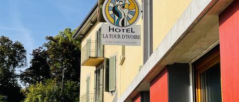 Bagian depan properti