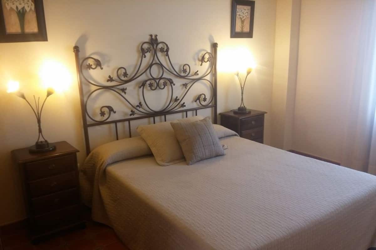 Standard Double Room | Premium bedding, desk, rollaway beds, free WiFi