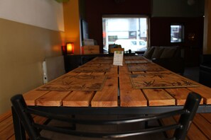 Desayuno de autoservicio incluido todos los días