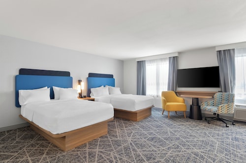 Hampton Inn & Suites New Castle