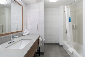 Room, 1 King Bed with Sofa bed (Study)