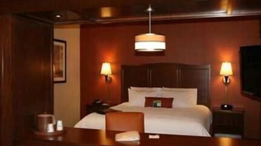 Hampton Inn & Suites New Castle