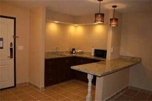 Fridge, microwave, coffee/tea maker