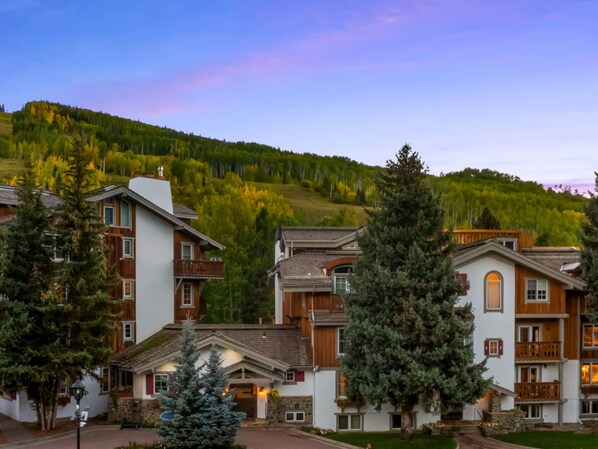 Front of property - Christiania Lodge (Vail)