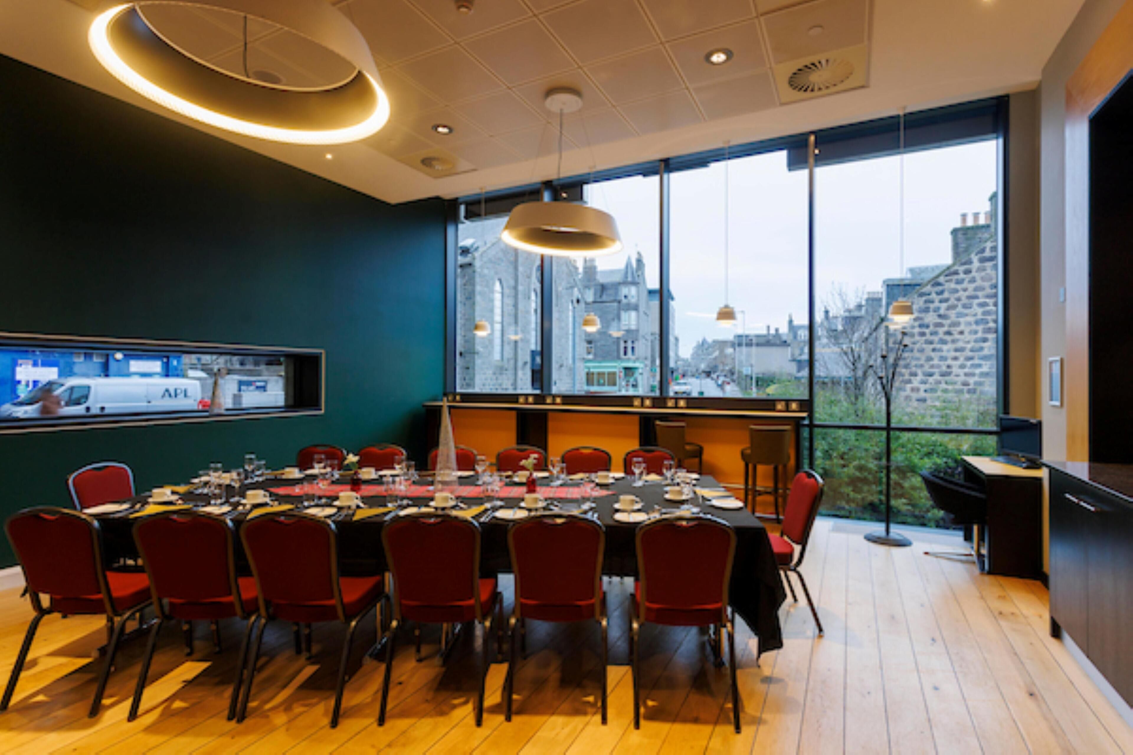 Photo - Park Inn by Radisson Aberdeen