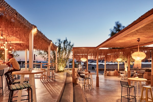 Breakfast, lunch, dinner served; Mediterranean cuisine, beach views