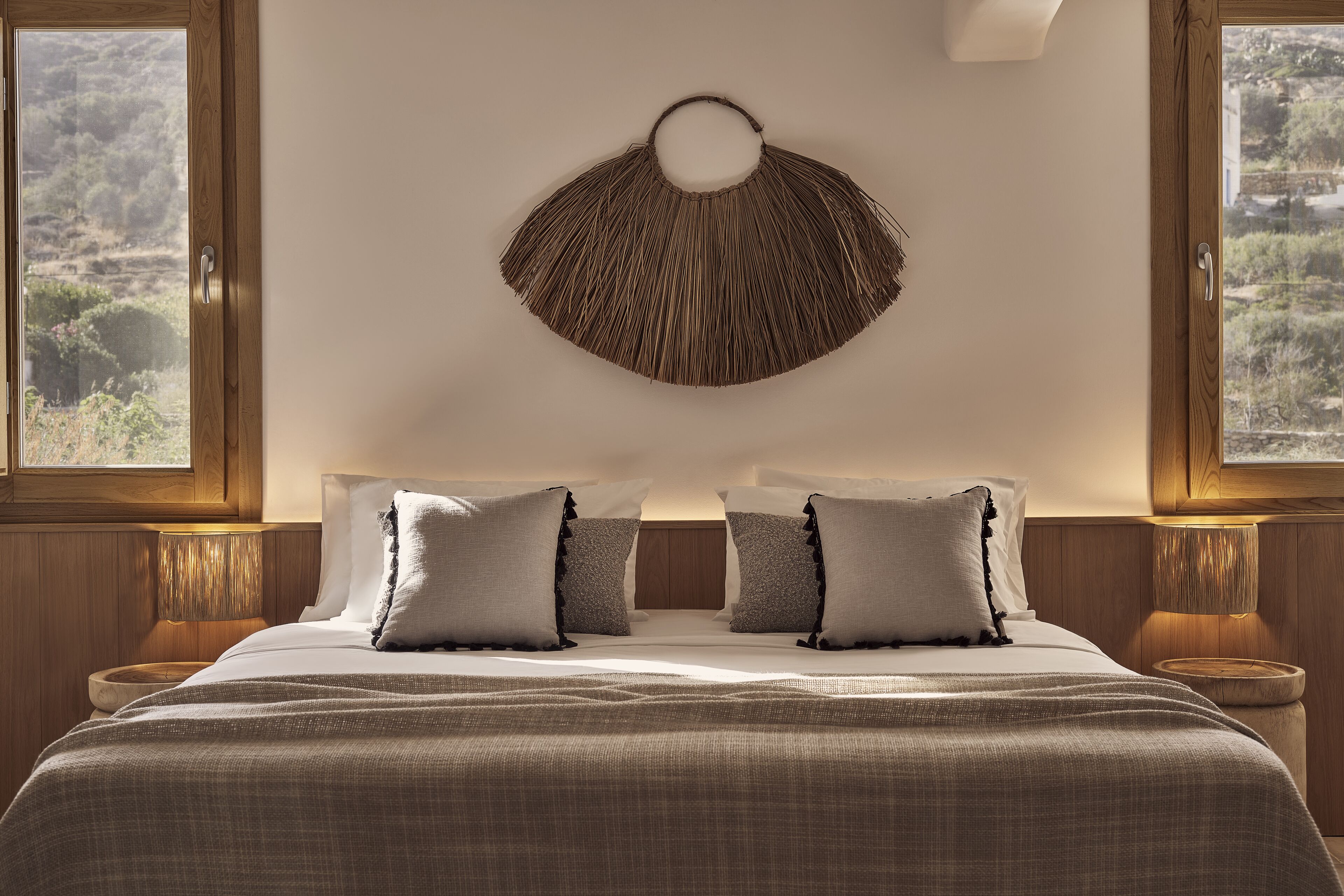 luxury villa | minibar, in-room safe, individually decorated, individually furnished