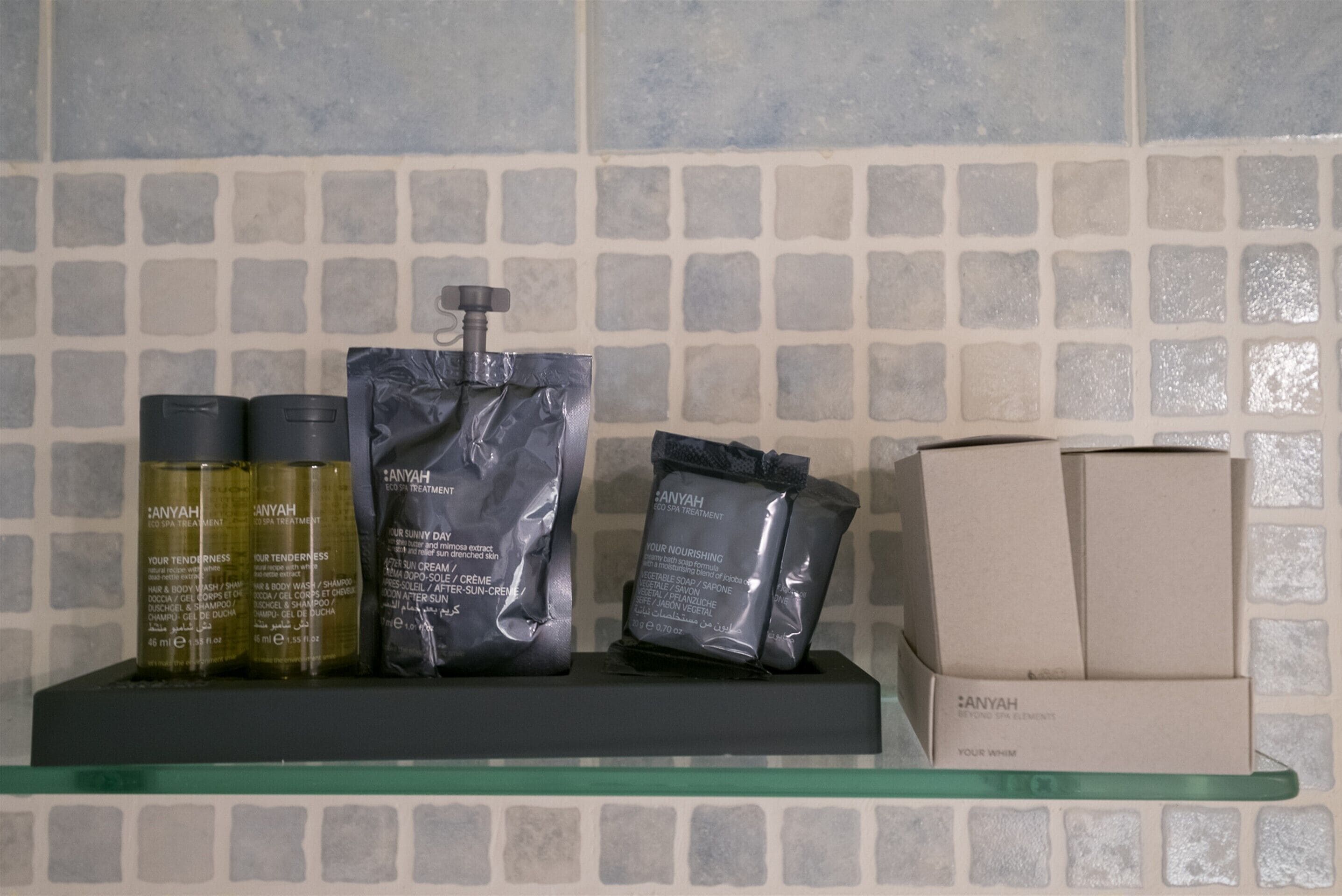 comfort triple room | bathroom | shower, free toiletries, hair dryer, bidet