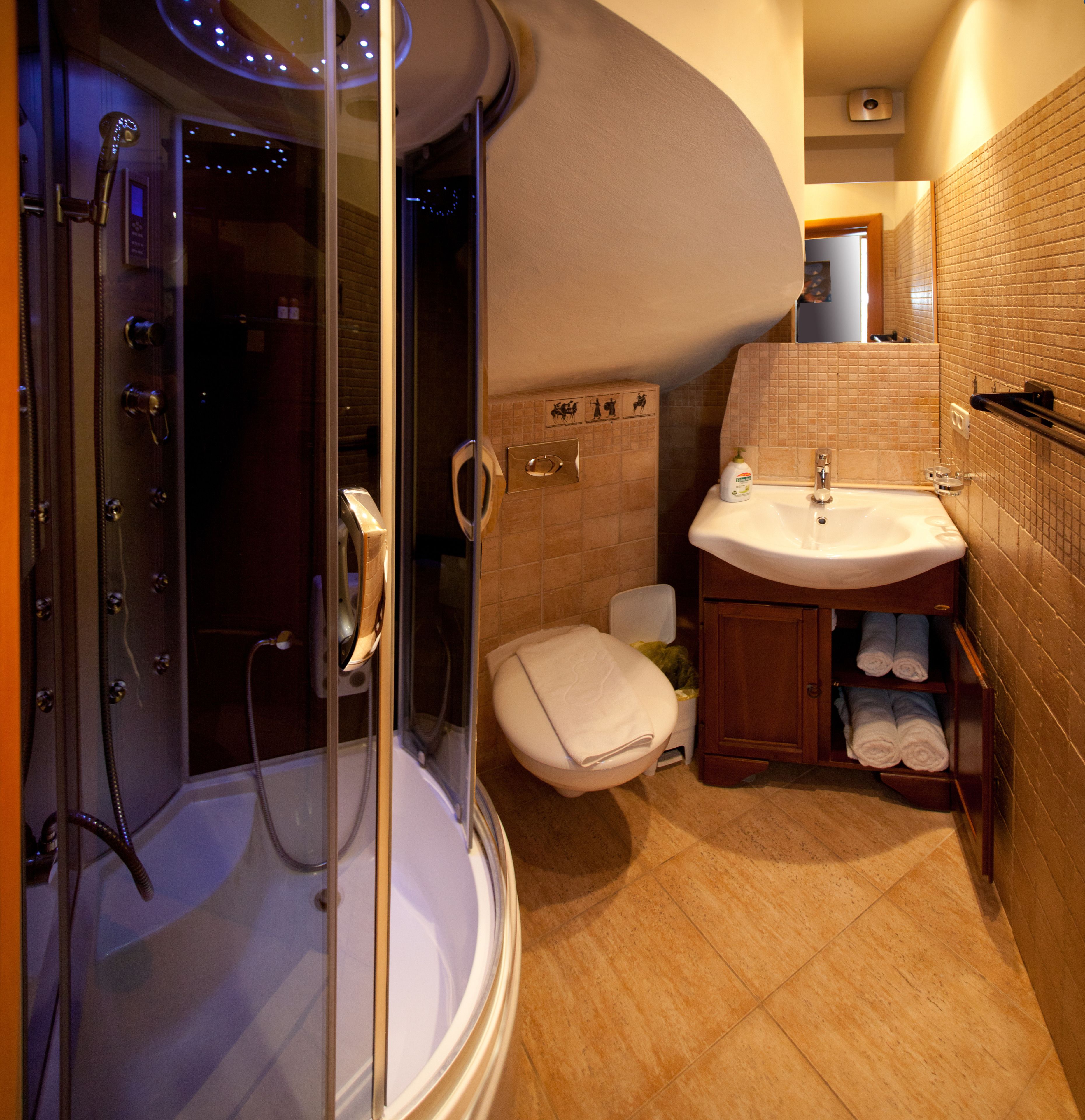 Photo - Authentic Luxury Rooms