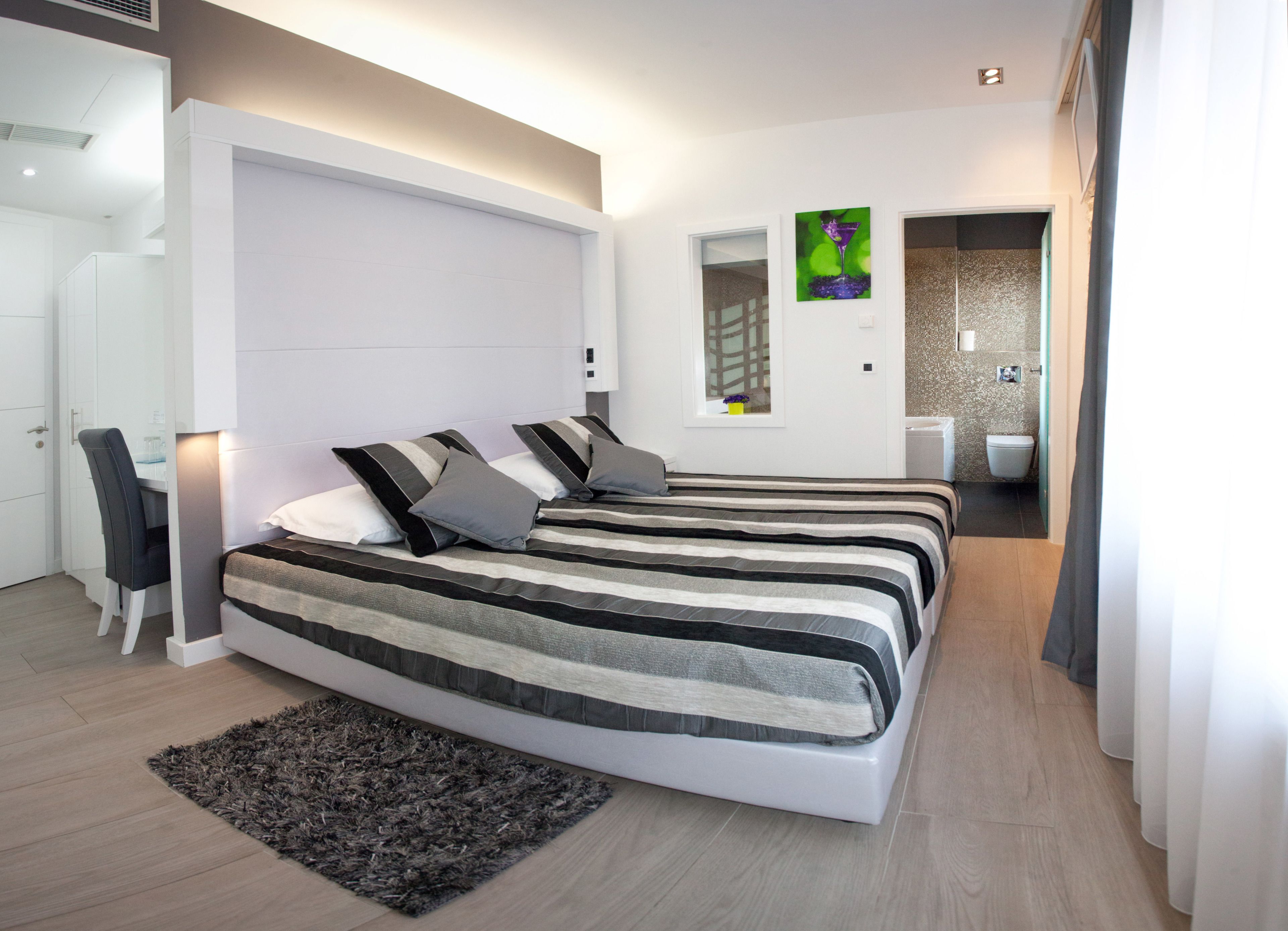 Photo - Authentic Luxury Rooms