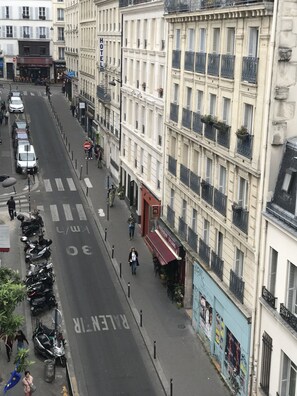 Exterior - LUXELTHE Hôtel (Paris)