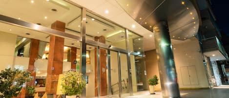 Front of property - evening/night