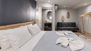 Tree House, 2 Bedrooms, Private Pool | Premium bedding, Tempur-Pedic beds, in-room safe, individually decorated