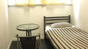 Premium bedding, iron/ironing board, free WiFi, bed sheets