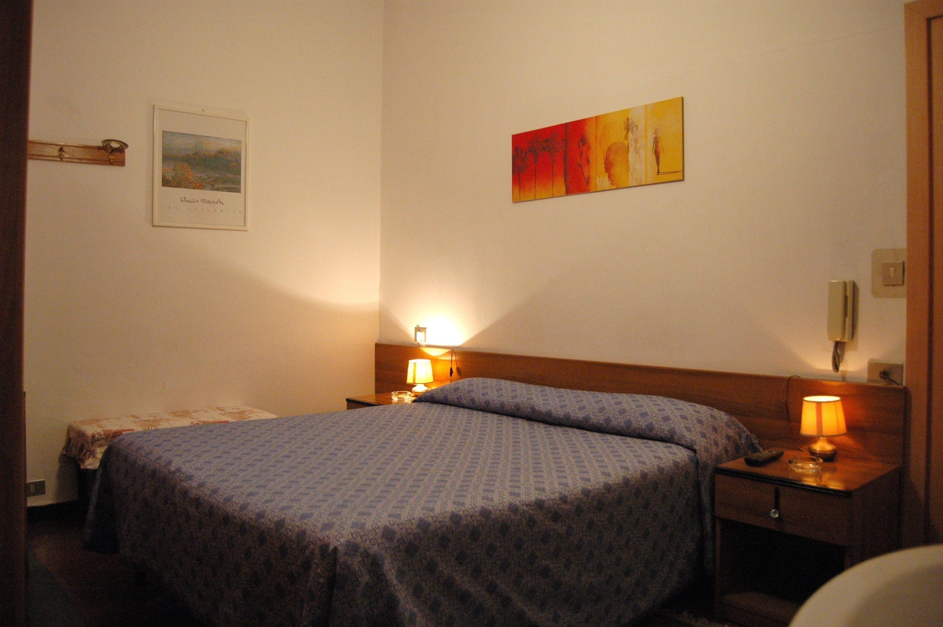 egyptian cotton sheets, in-room safe, desk, free wifi