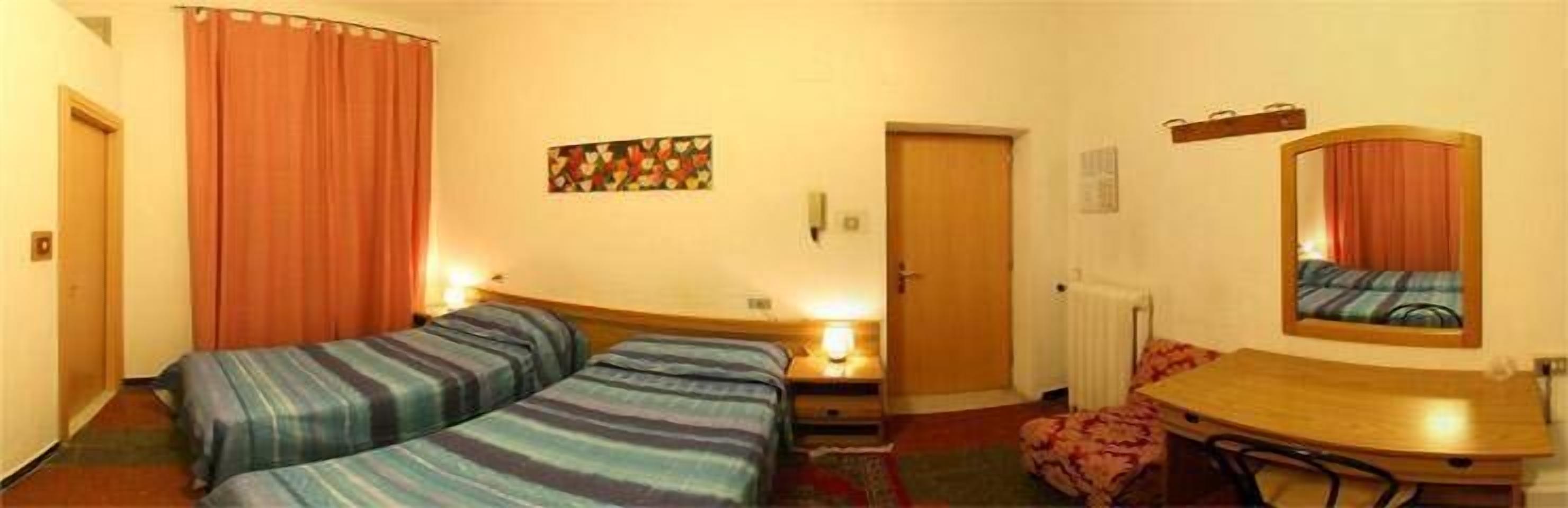 egyptian cotton sheets, in-room safe, desk, free wifi