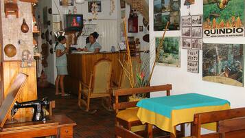 Breakfast, lunch and dinner served