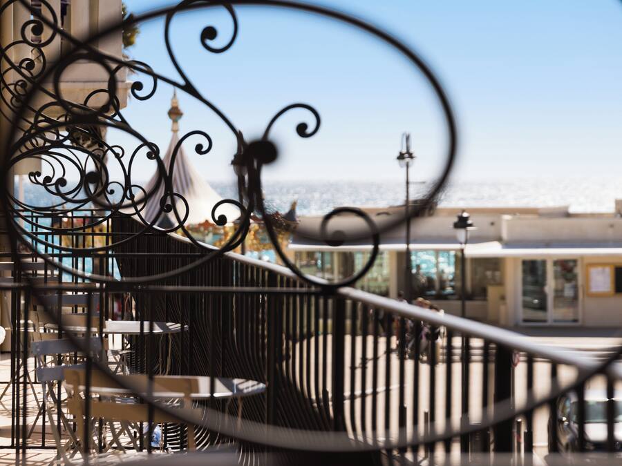 In-room safe, desk, iron/ironing board, free WiFi