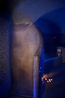 사우나, 온수 욕조, 스팀룸, 전신 트리트먼트, 페이셜 트리트먼트, 매니큐어/페디큐어