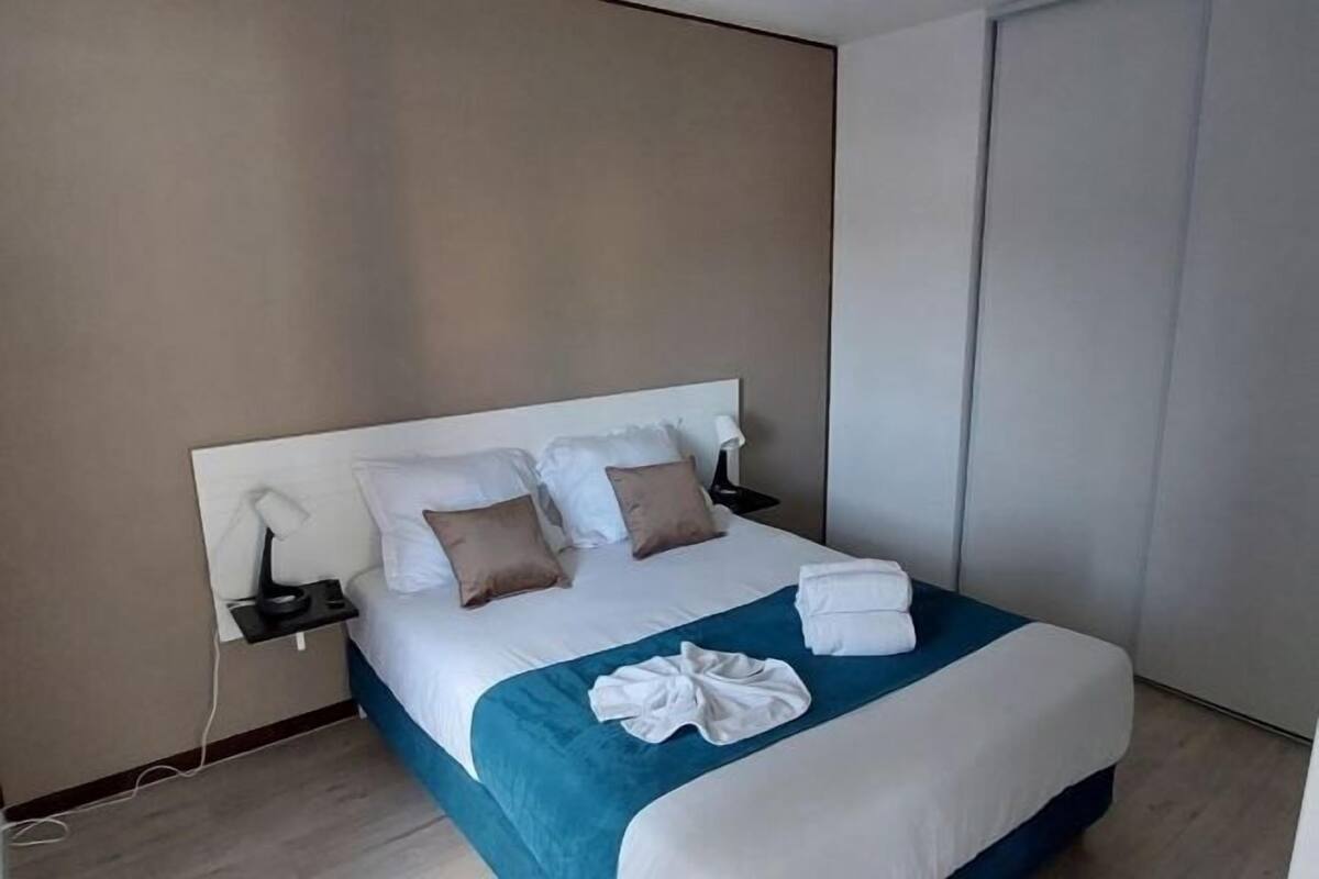 Habitacions insonoritzades, bressols gratuïts i wifi gratuïta 