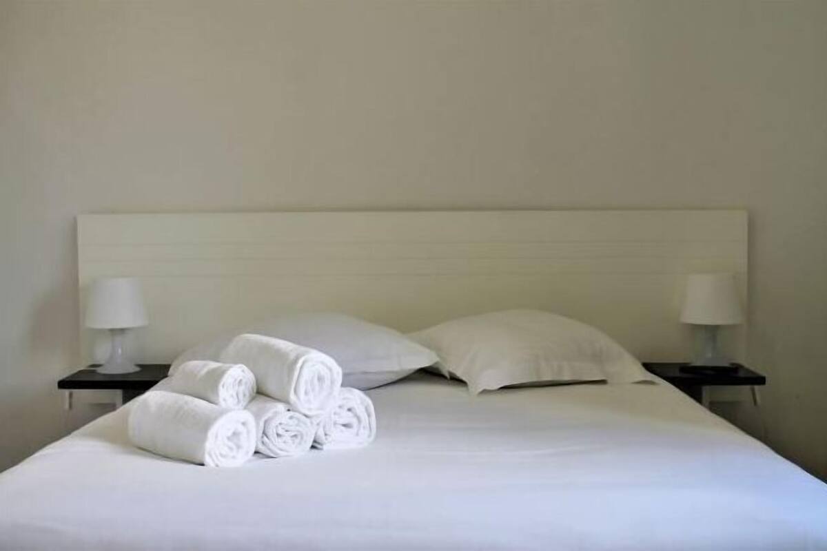 Habitacions insonoritzades, bressols gratuïts i wifi gratuïta 