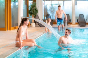 Indoor pool - Hotel Hanseatischer Hof (Lübeck)