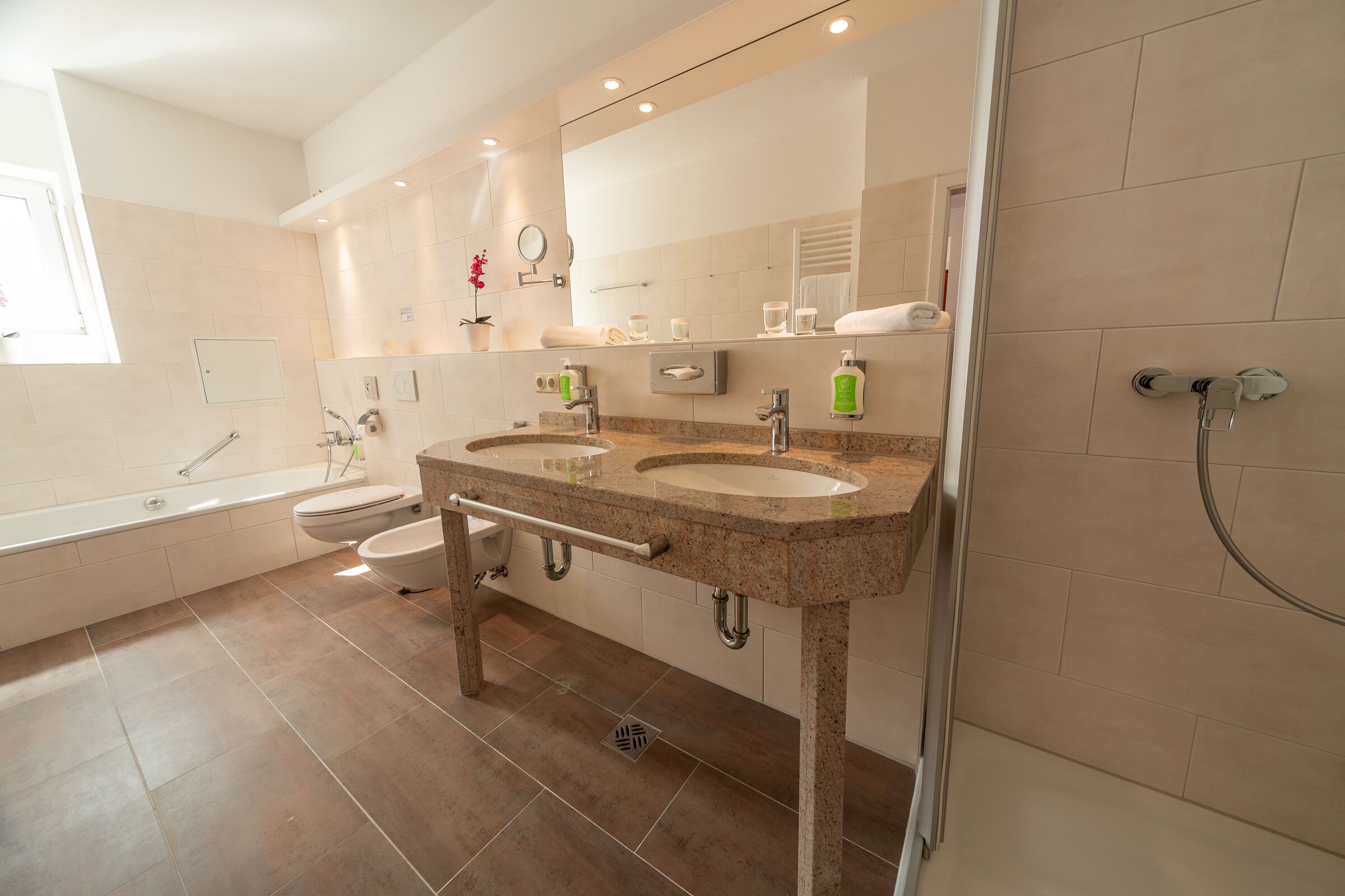 Photo - Hotel Hanseatischer Hof