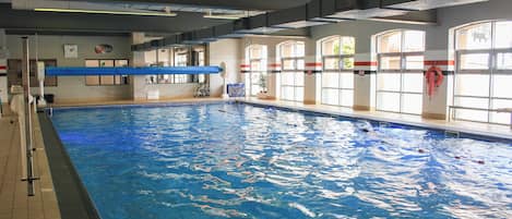 Innenpool, Außenpool