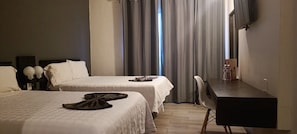 Basic Room | Iron/ironing board, free WiFi, bed sheets - Las Pérgolas (Guadalajara)