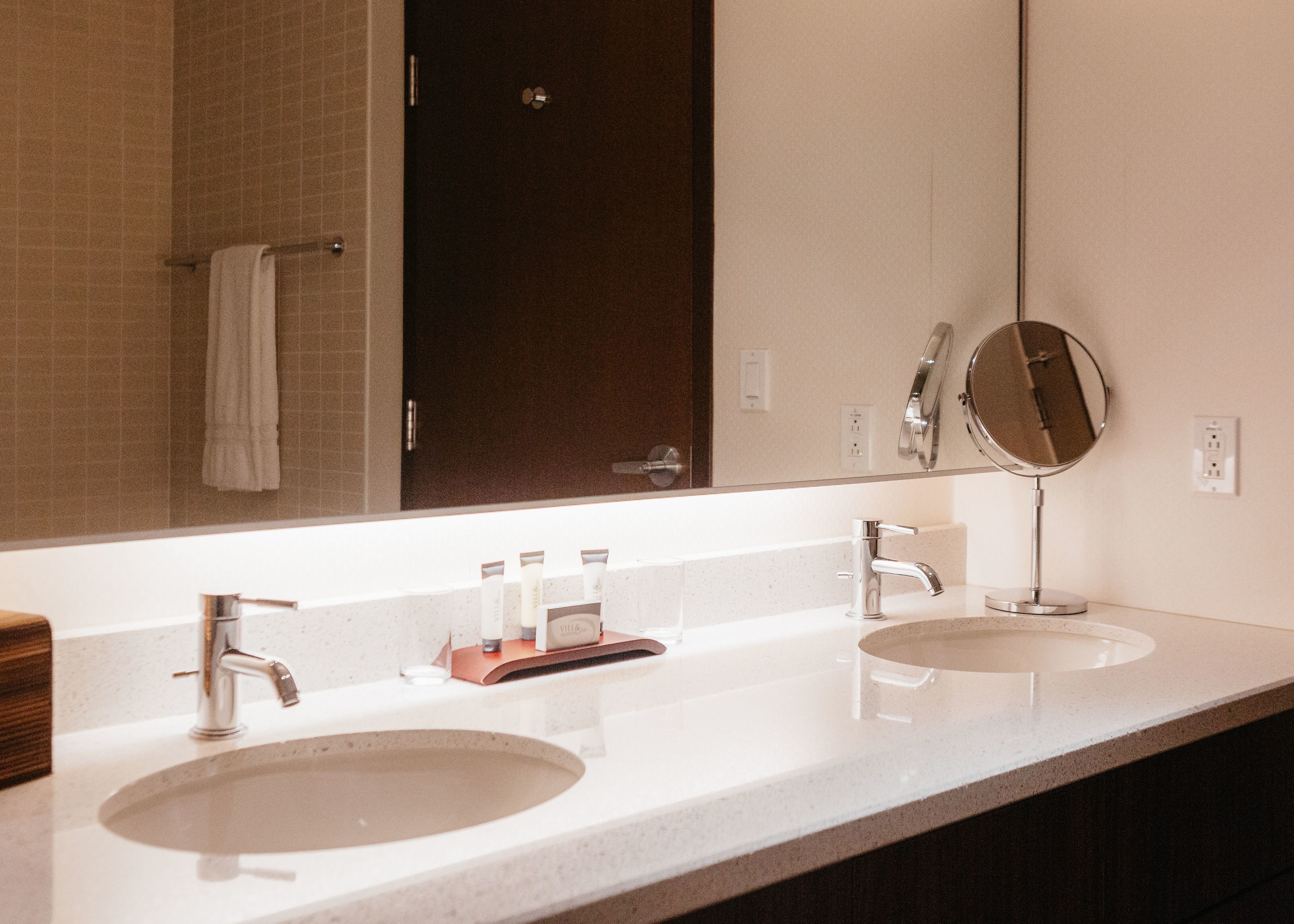 shower, free toiletries, hair dryer, bathrobes