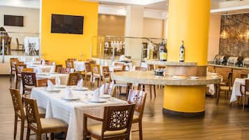 Breakfast, lunch, dinner served; Mexican cuisine