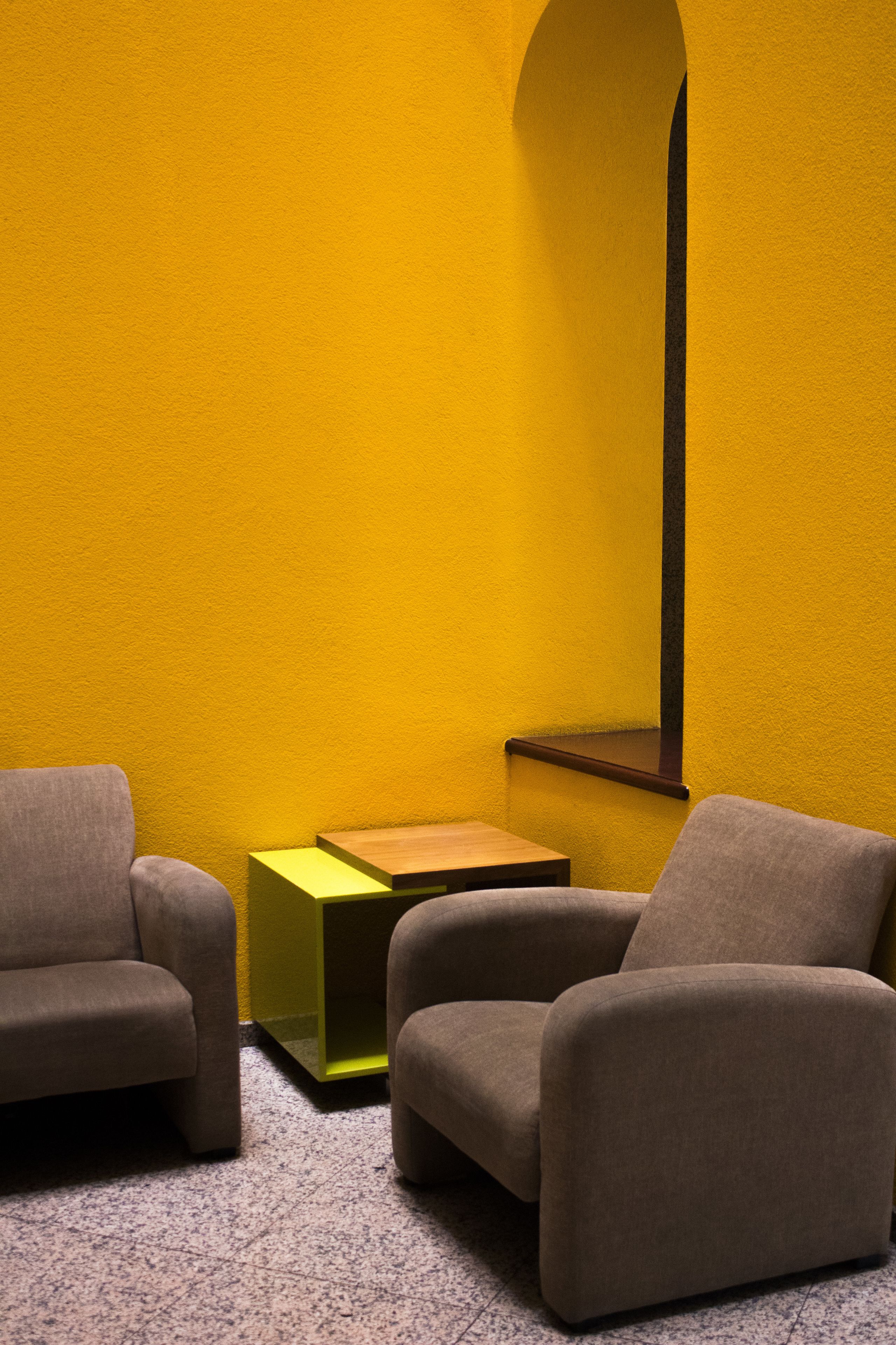 32-inch plasma tv with cable channels