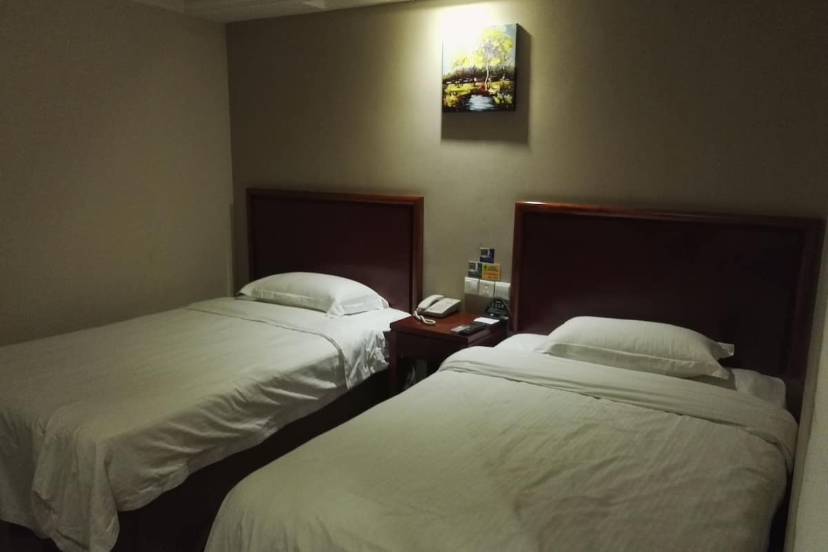 Desk, blackout curtains, iron/ironing board, free WiFi