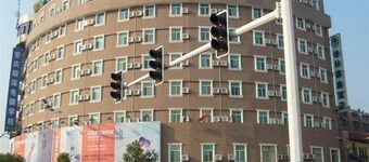 Greentree Inn Anqing Renmin Road Business Road Exp