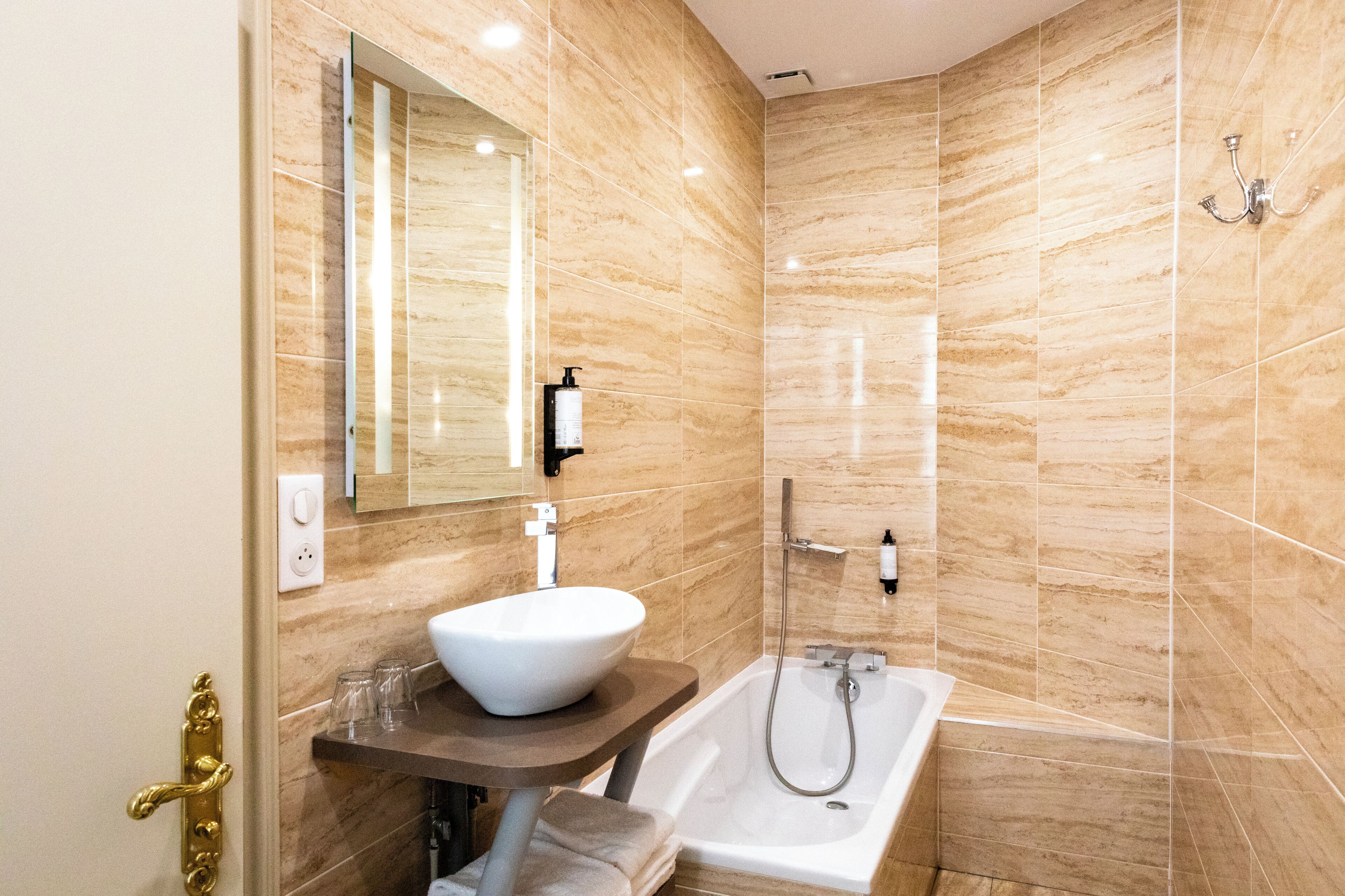 superior double room | bathroom | shower, free toiletries, hair dryer, towels