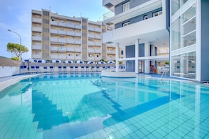 Pool - Hotel Ambassador (Caorle)