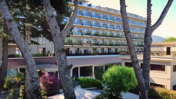 Facciata della struttura