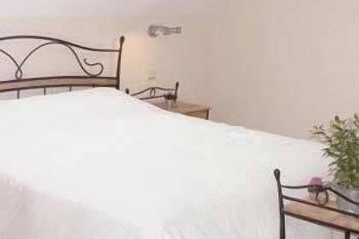 Frigobar, camas extras/dobráveis (sobretaxa), Wi-Fi de cortesia