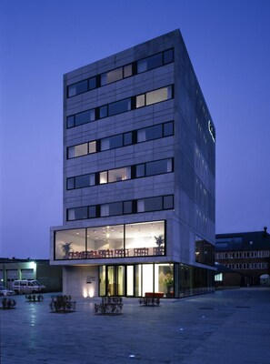 Exterior - Corbie Lommel (Lommel)