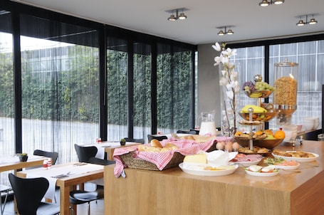 Desayuno buffet incluido todos los días