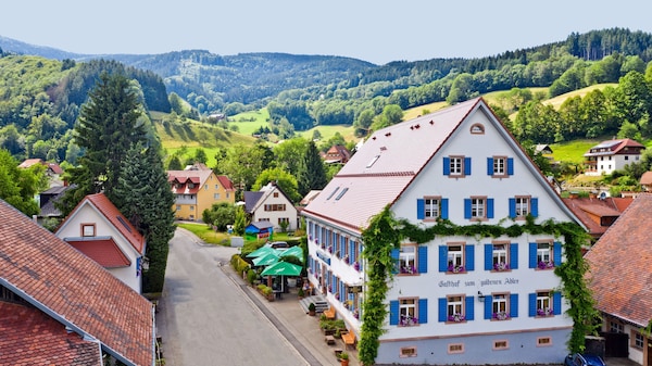 Goldener Adler Oberried - Hotel & Appartements - Schwarzwald