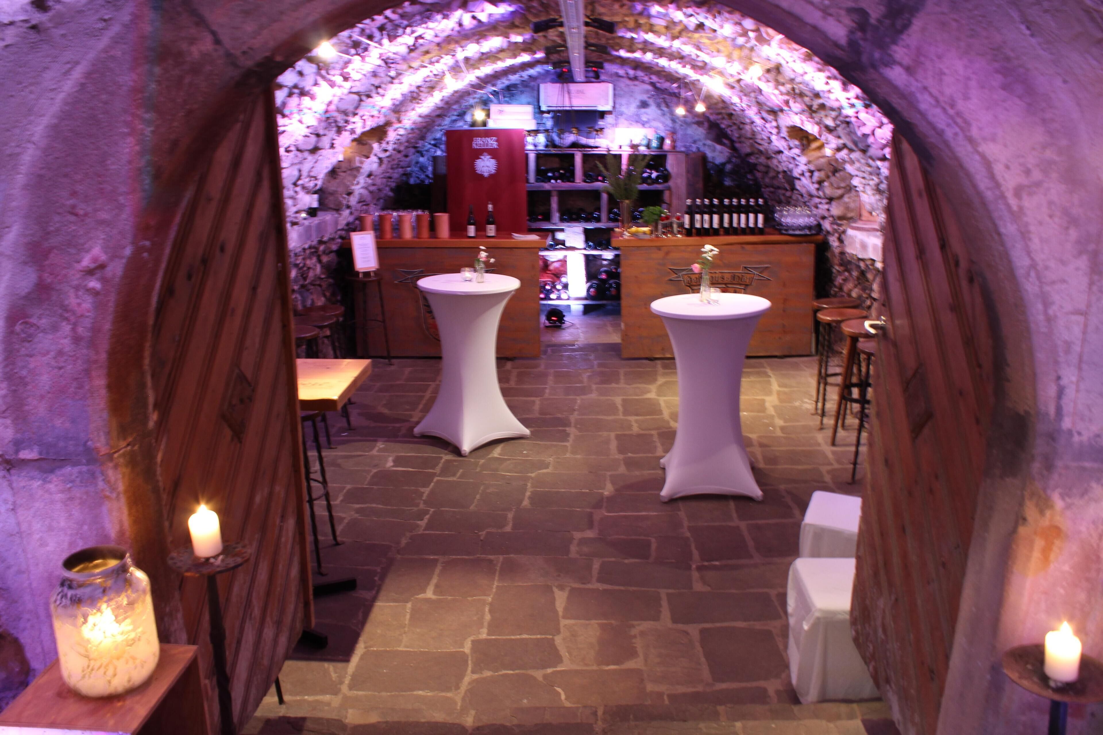 breakfast and dinner served, regional cuisine