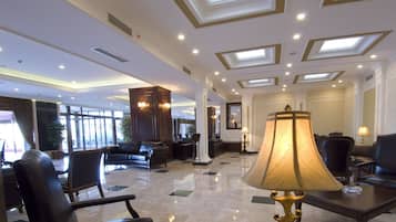 Sala de estar en el lobby