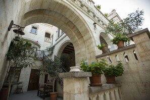 Building design - Stone House Cave Hotel (Nevsehir)